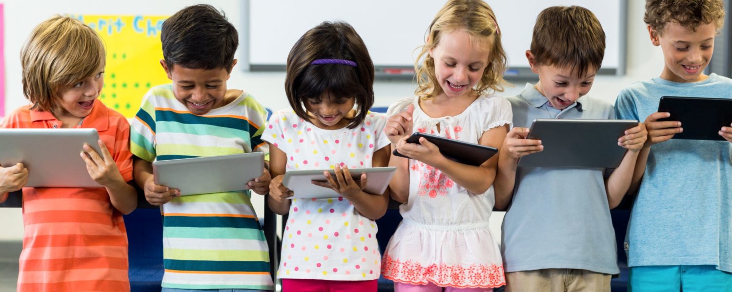 The Best Ways to Use Tablets in the Classroom with Students