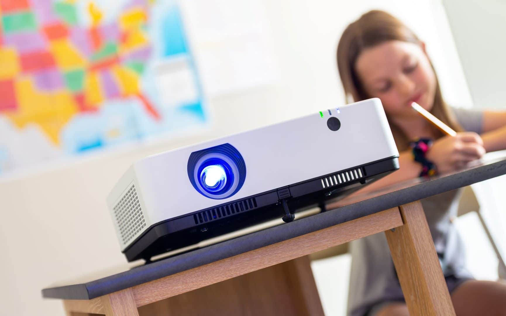 How to Choose the Right Projector for Your Classroom