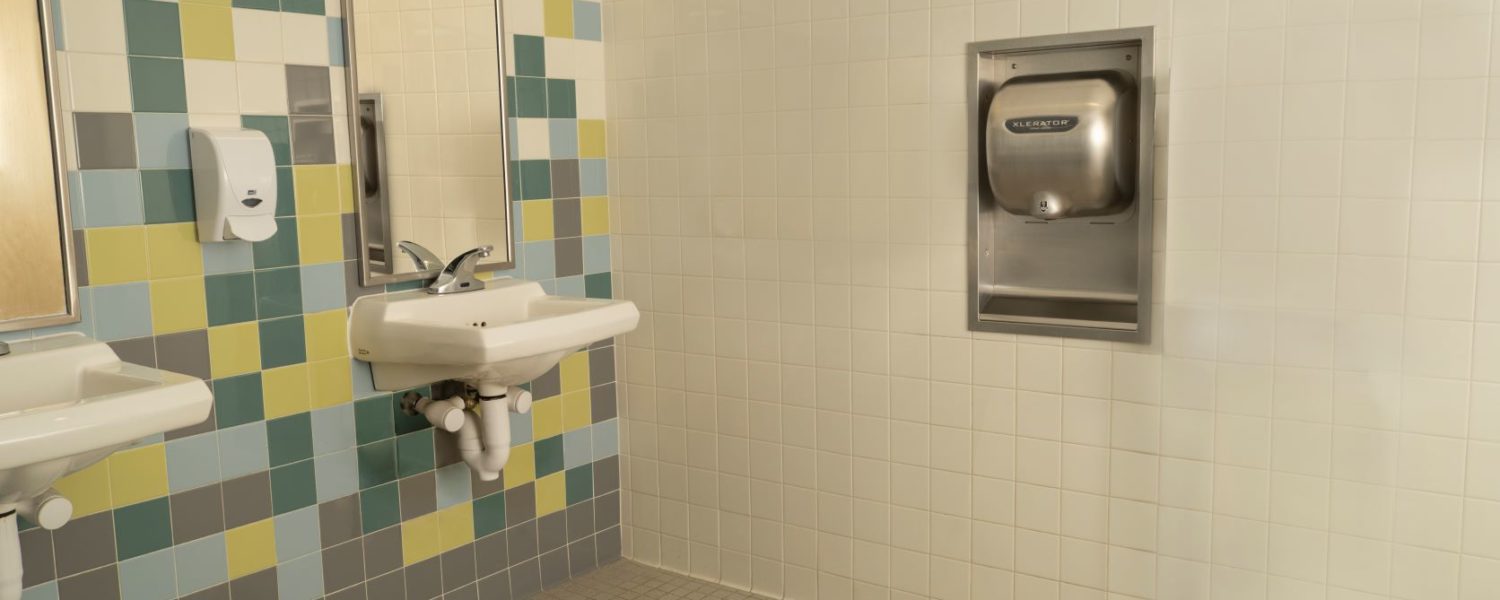 High-Speed, Energy-Efficient Hand Dryers: A Perfect Solution for Schools