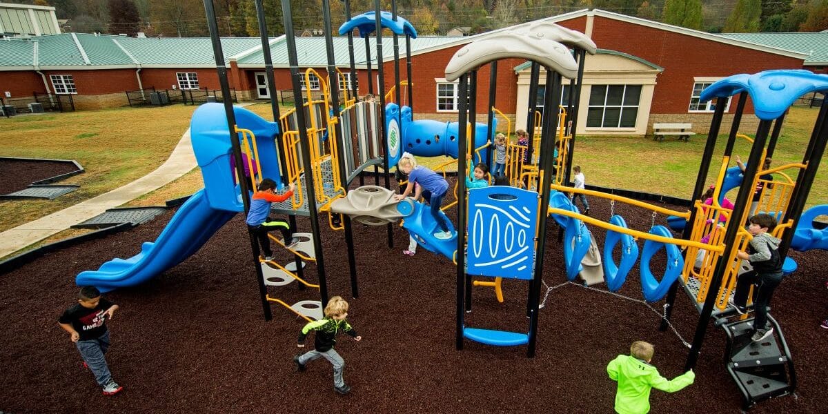 Pros and Cons of Each Type of Playground Safety Surfacing